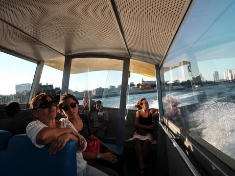 Het Wapen Van Pernisホステル エクステリア 写真
